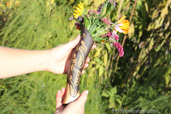 Sword Hilt Bouquet Holder, Arwen's LOTR Replica-thatfamilyshop.com