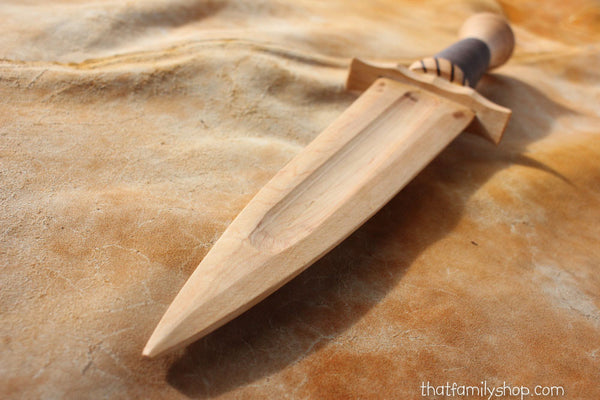 Boromir's Dagger Wood Replica LOTR Lord of the Rings Costume Accessory-thatfamilyshop.com