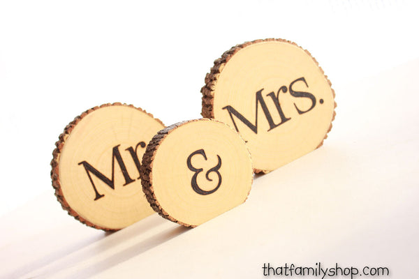 Mr and Mrs Rustic Slices for Sweetheart Table-thatfamilyshop.com
