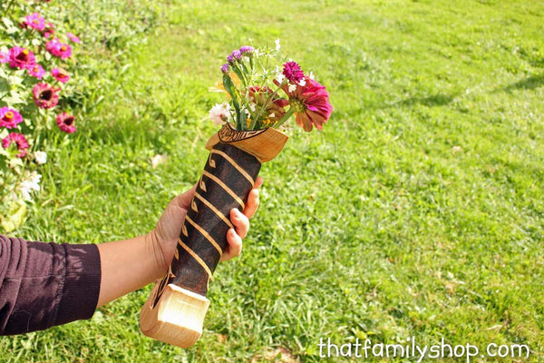 Sting Hilt Bouquet Holder, Frodo's LOTR Replica