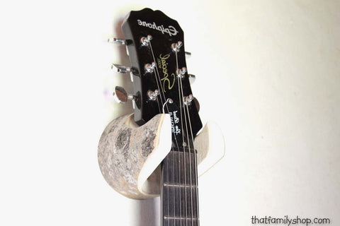 Wall-Mounted Log Guitar Hanger with Bark, Rustic Accessory for Musician, Banjo, Mandolin Player-thatfamilyshop.com