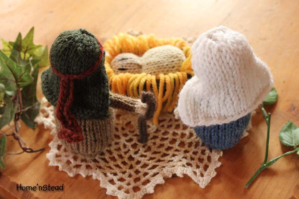 Children's Christmas Nativity Playset People Jesus Joseph and Mary Natural Wool-thatfamilyshop.com