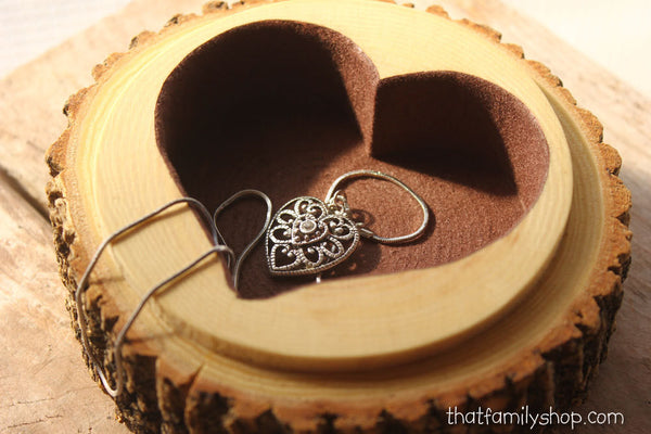 Personalized Log Jewelry Box with Felted Heart, Ring Bearer Pillow Dish with Lid Customization-thatfamilyshop.com